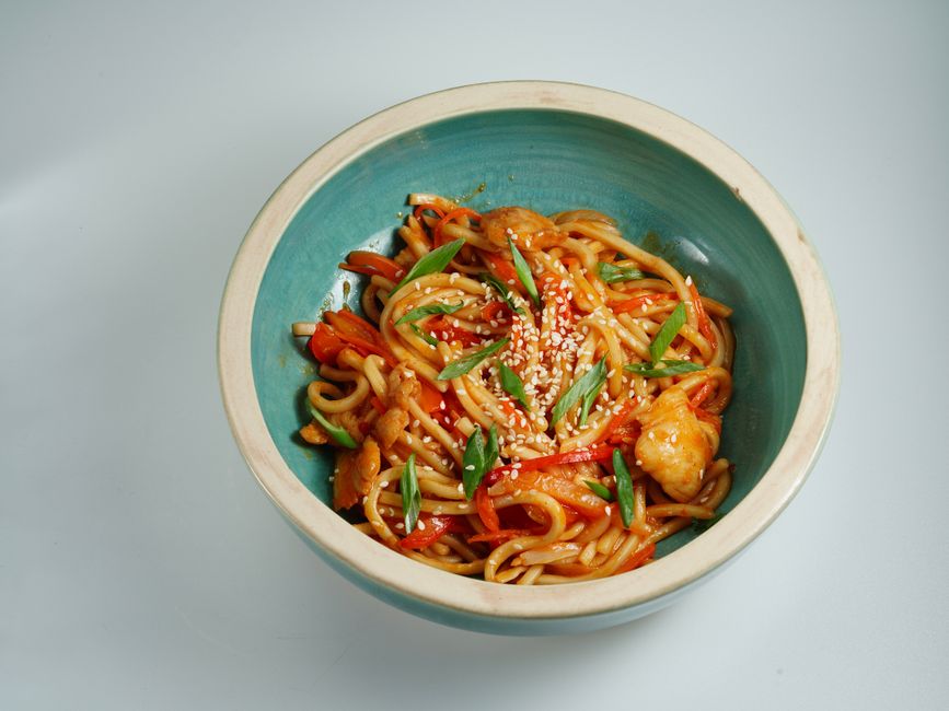 Lo Mein & Chow Mein