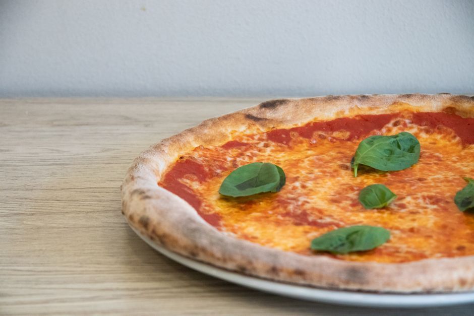 Pizza food, representative of the kind of dishes served
